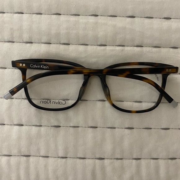 Calvin Klein glasses model CK5938 - Picture 4 of 6